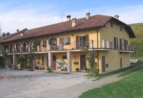 Cascina Rocca - Guest House Кастильоне-Фаллетто Экстерьер фото